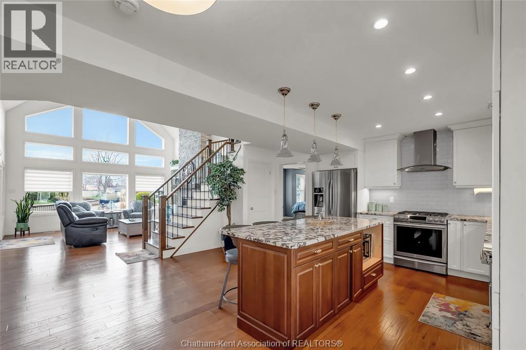 18334 Marine Park Drive, Rondeau Bay Estates, Ontario  N0P 1X0 - Photo 4 - 26007645