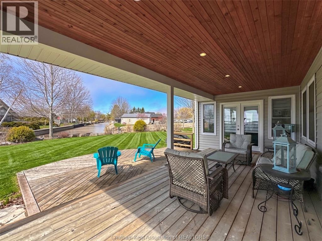 18334 Marine Park Drive, Rondeau Bay Estates, Ontario  N0P 1X0 - Photo 42 - 26007645