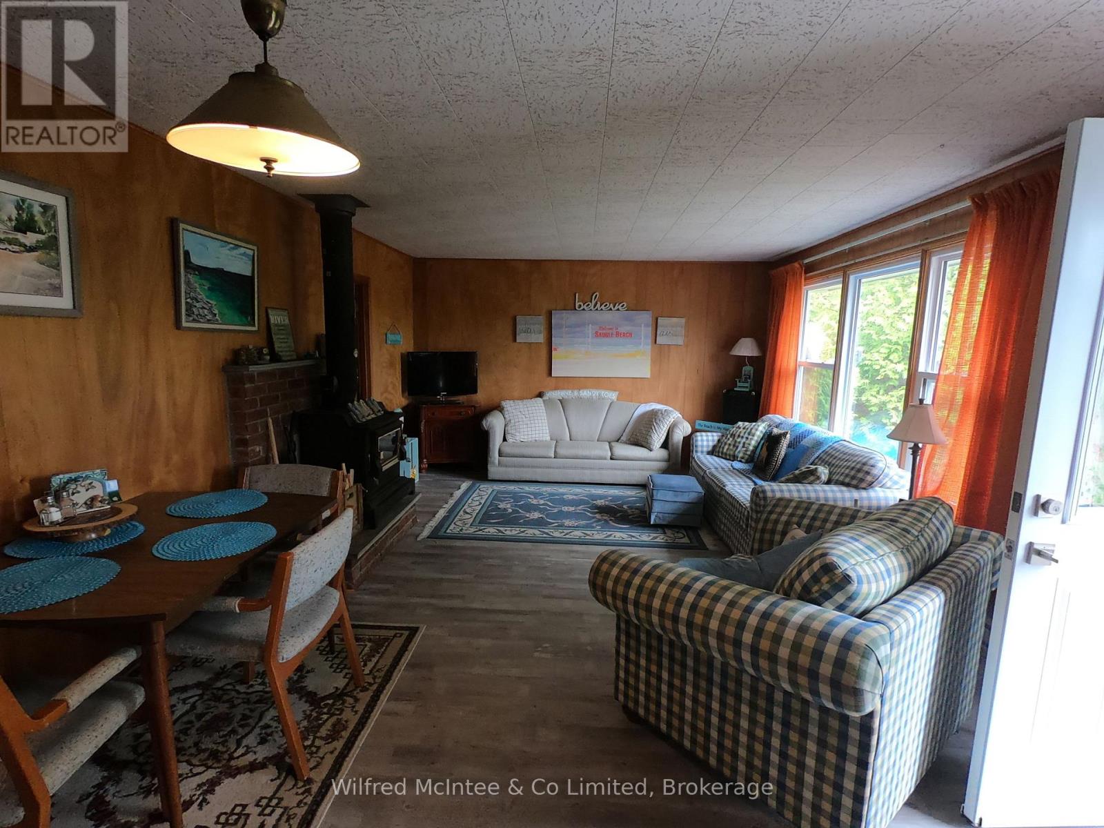 47 Sog Je Wa Sa Drive, Native Leased Lands, Ontario  N0H 2G0 - Photo 10 - X13015540