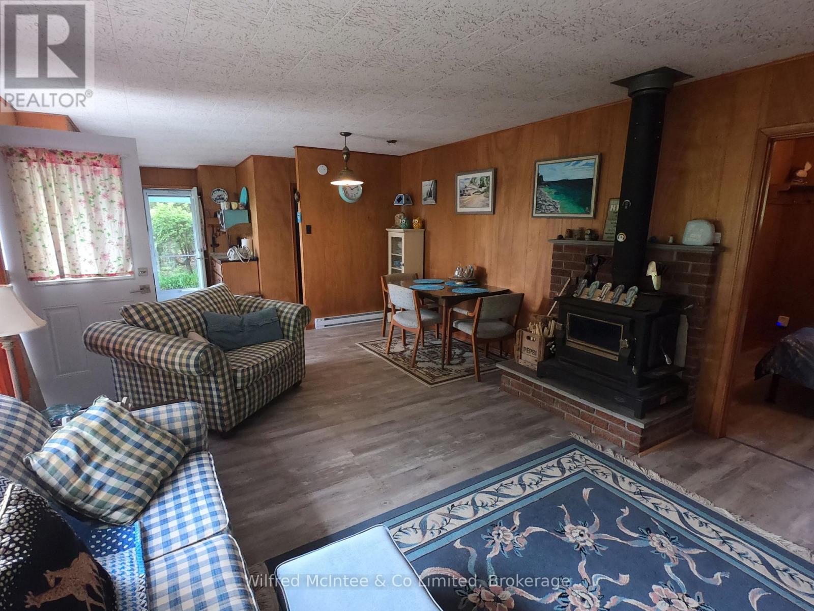 47 Sog Je Wa Sa Drive, Native Leased Lands, Ontario  N0H 2G0 - Photo 22 - X13015540