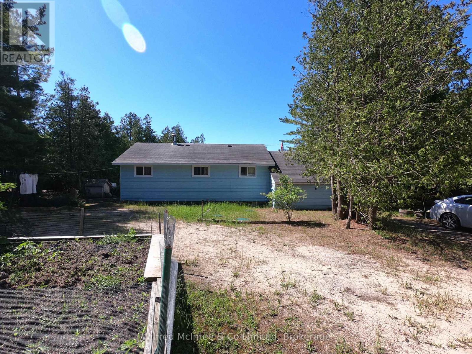 47 Sog Je Wa Sa Drive, Native Leased Lands, Ontario  N0H 2G0 - Photo 3 - X13015540