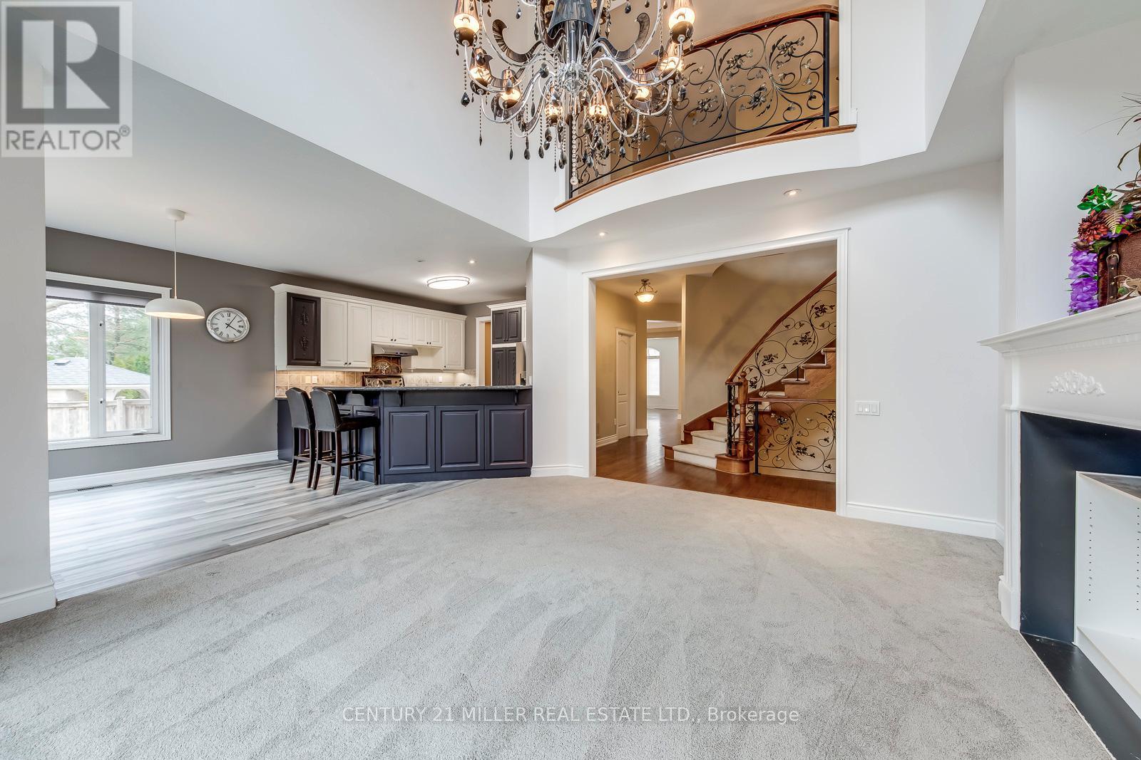 169 Spring Azure Crescent, Oakville, Ontario  L6L 6V7 - Photo 12 - W13015524