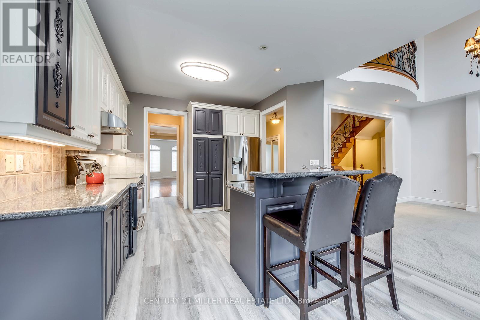 169 Spring Azure Crescent, Oakville, Ontario  L6L 6V7 - Photo 13 - W13015524