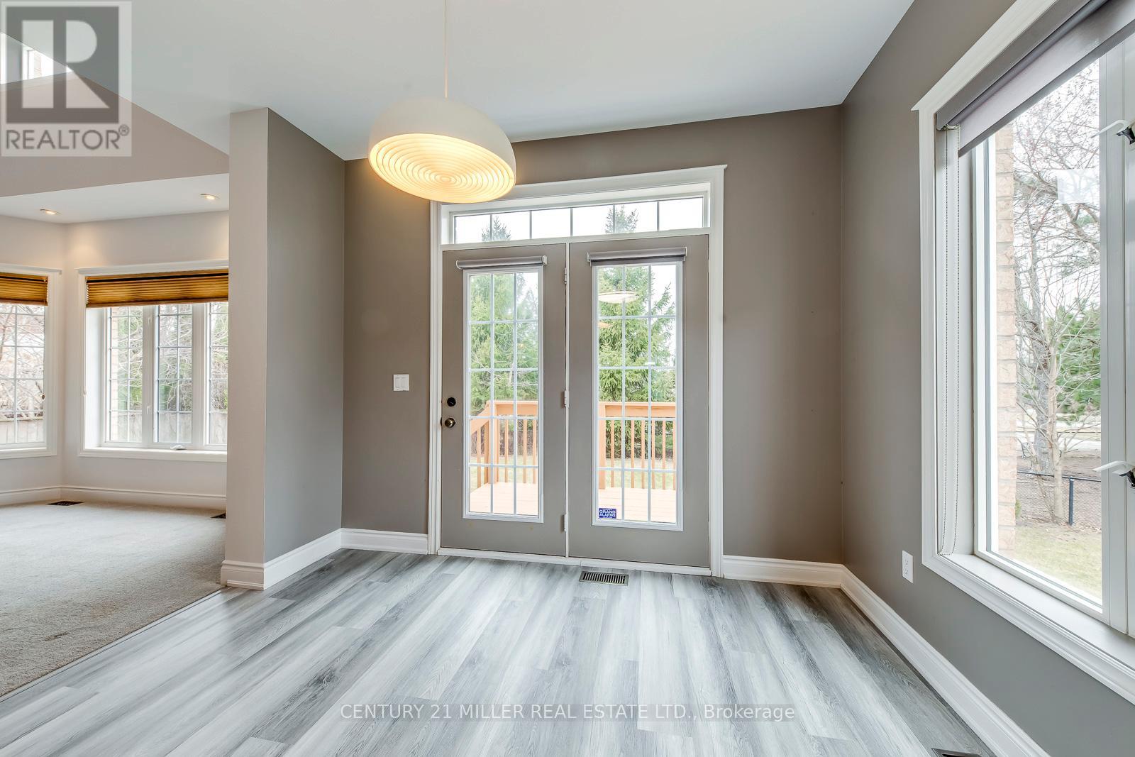 169 Spring Azure Crescent, Oakville, Ontario  L6L 6V7 - Photo 17 - W13015524