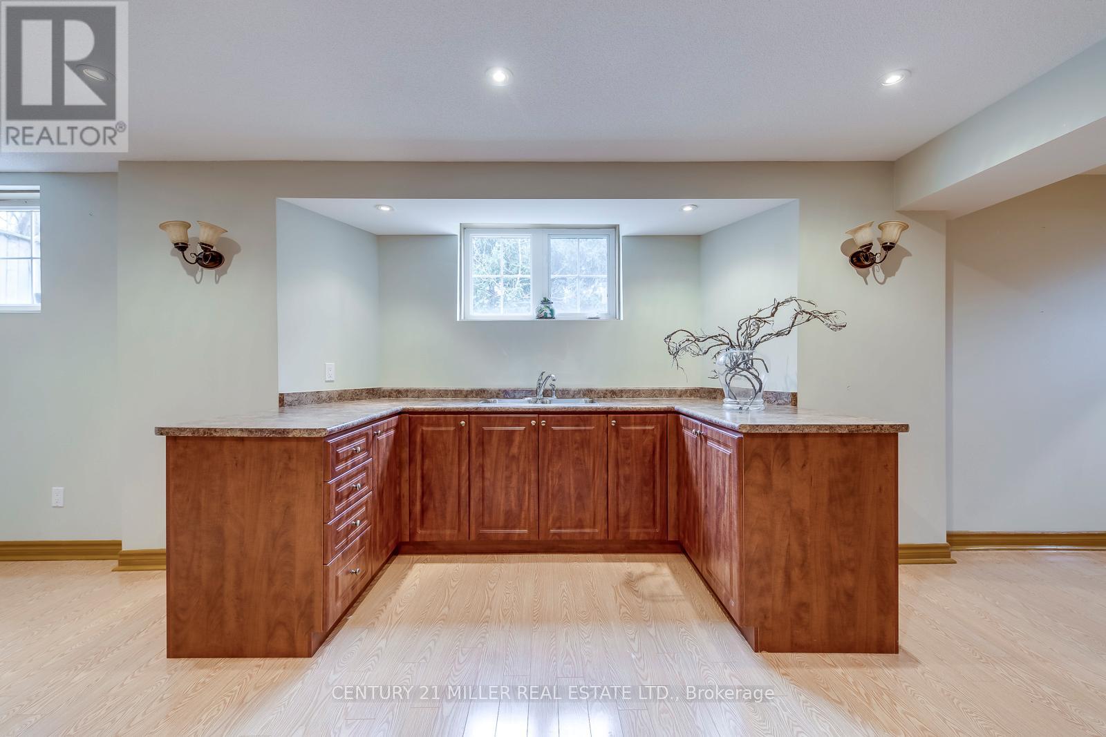 169 Spring Azure Crescent, Oakville, Ontario  L6L 6V7 - Photo 39 - W13015524