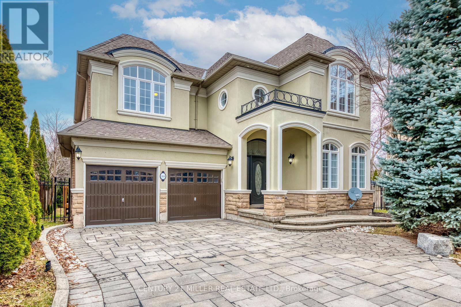 169 Spring Azure Crescent, Oakville, Ontario  L6L 6V7 - Photo 4 - W13015524