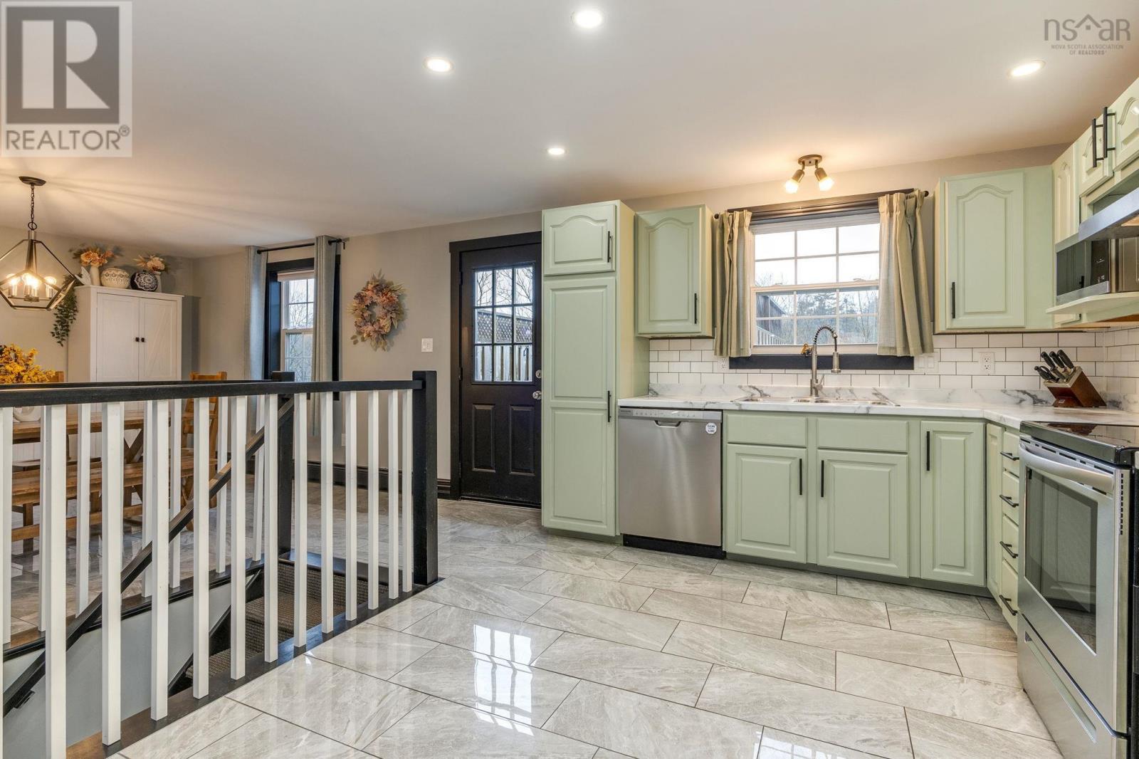 162 Granville Road, Bedford, Nova Scotia  B4A 3V8 - Photo 14 - 202607574