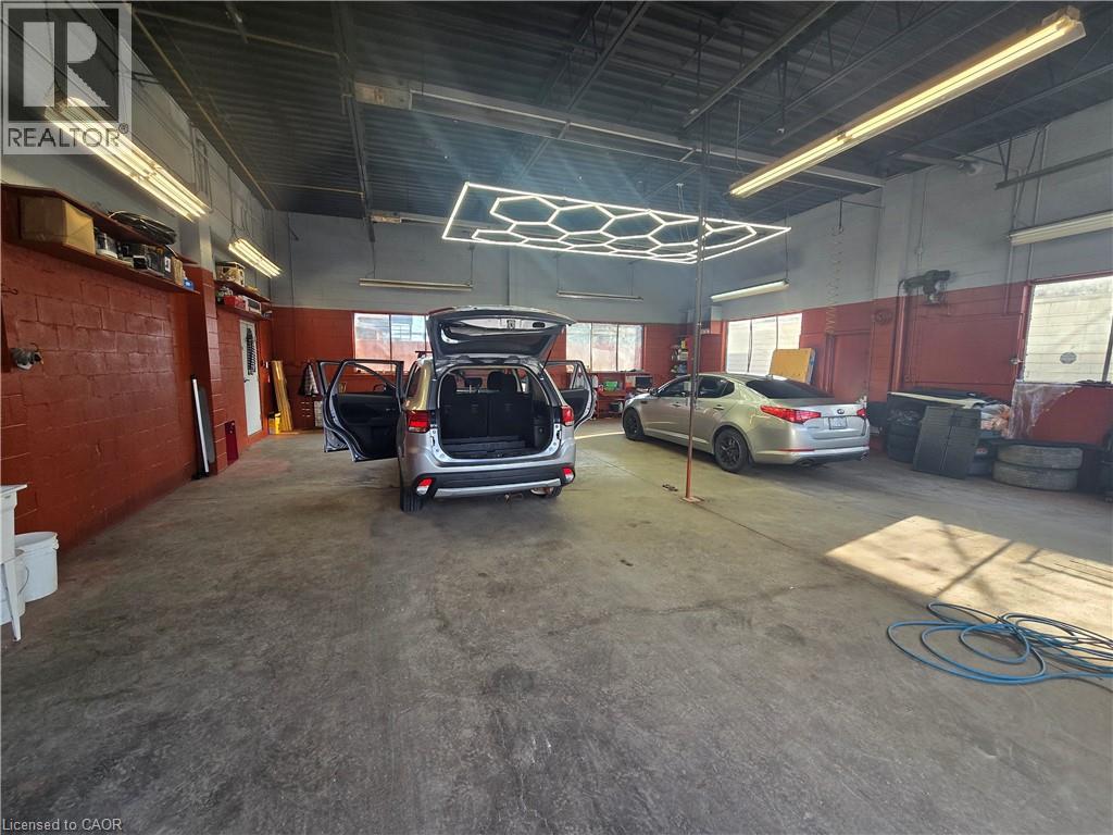 4468 Ontario Street, Beamsville, Ontario  L3J 0A9 - Photo 11 - 40822060