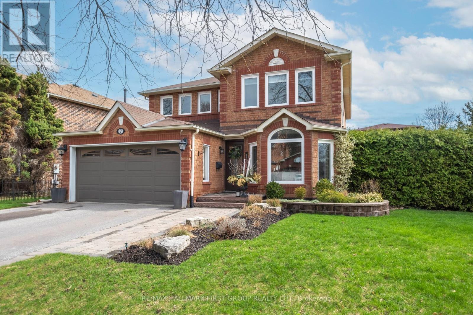 7 FOAKES DRIVE, Ajax, Ontario