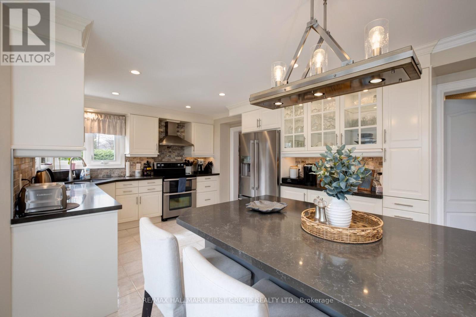 7 Foakes Drive, Ajax, Ontario  L1T 3K5 - Photo 11 - E13015596