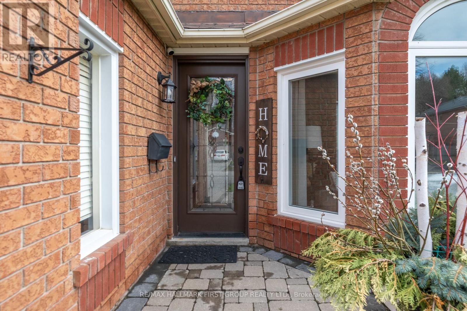 7 Foakes Drive, Ajax, Ontario  L1T 3K5 - Photo 7 - E13015596