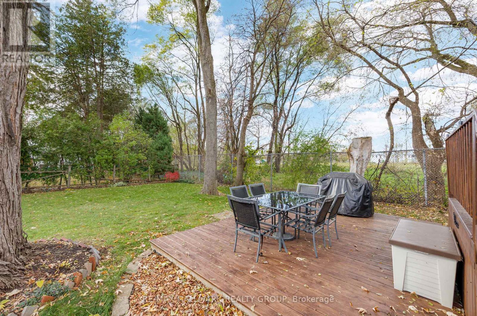 142 Park Street, Brockville, Ontario  K6V 2G9 - Photo 35 - X13015558