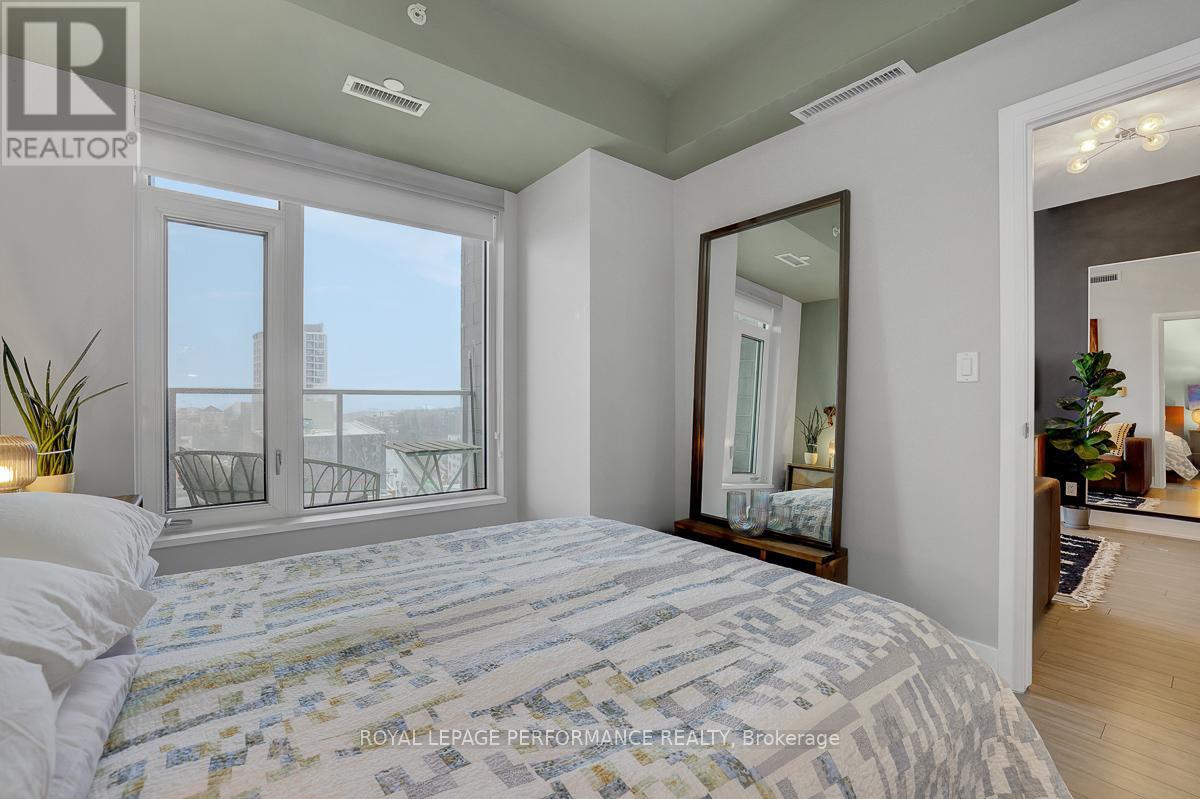 1004 - 118 Holmwood Avenue, Ottawa, Ontario  K1S 5J5 - Photo 12 - X13015582