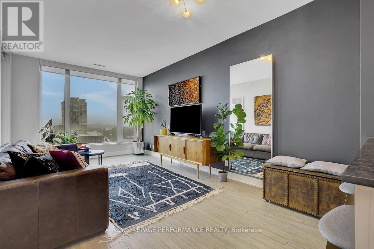 1004 - 118 Holmwood Avenue, Ottawa, Ontario  K1S 5J5 - Photo 5 - X13015582