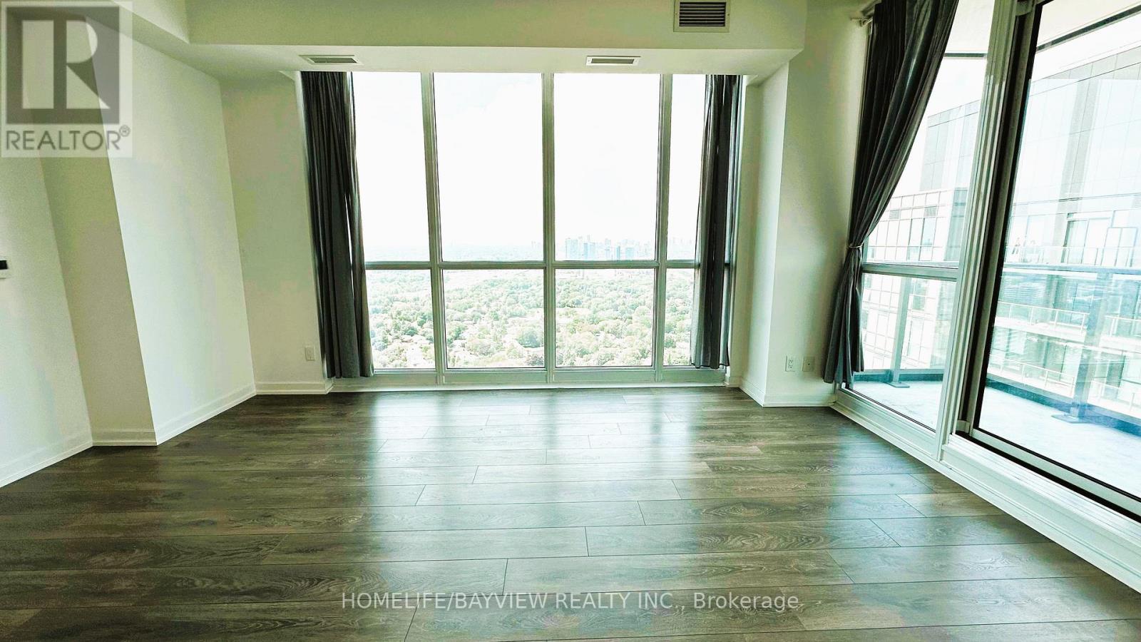 2402 - 32 Forest Manor Road, Toronto, Ontario  M2J 1M5 - Photo 10 - C13015568