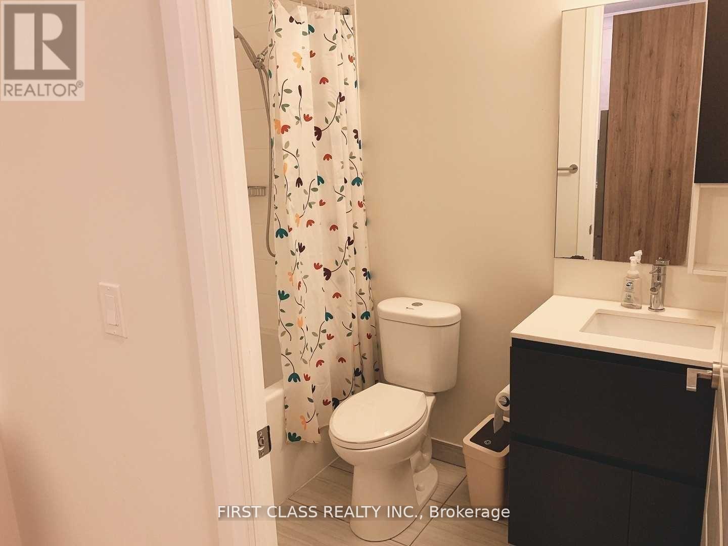 Ph01 - 25 Water Walk Drive, Markham, Ontario  L3P 1N3 - Photo 9 - N13015560