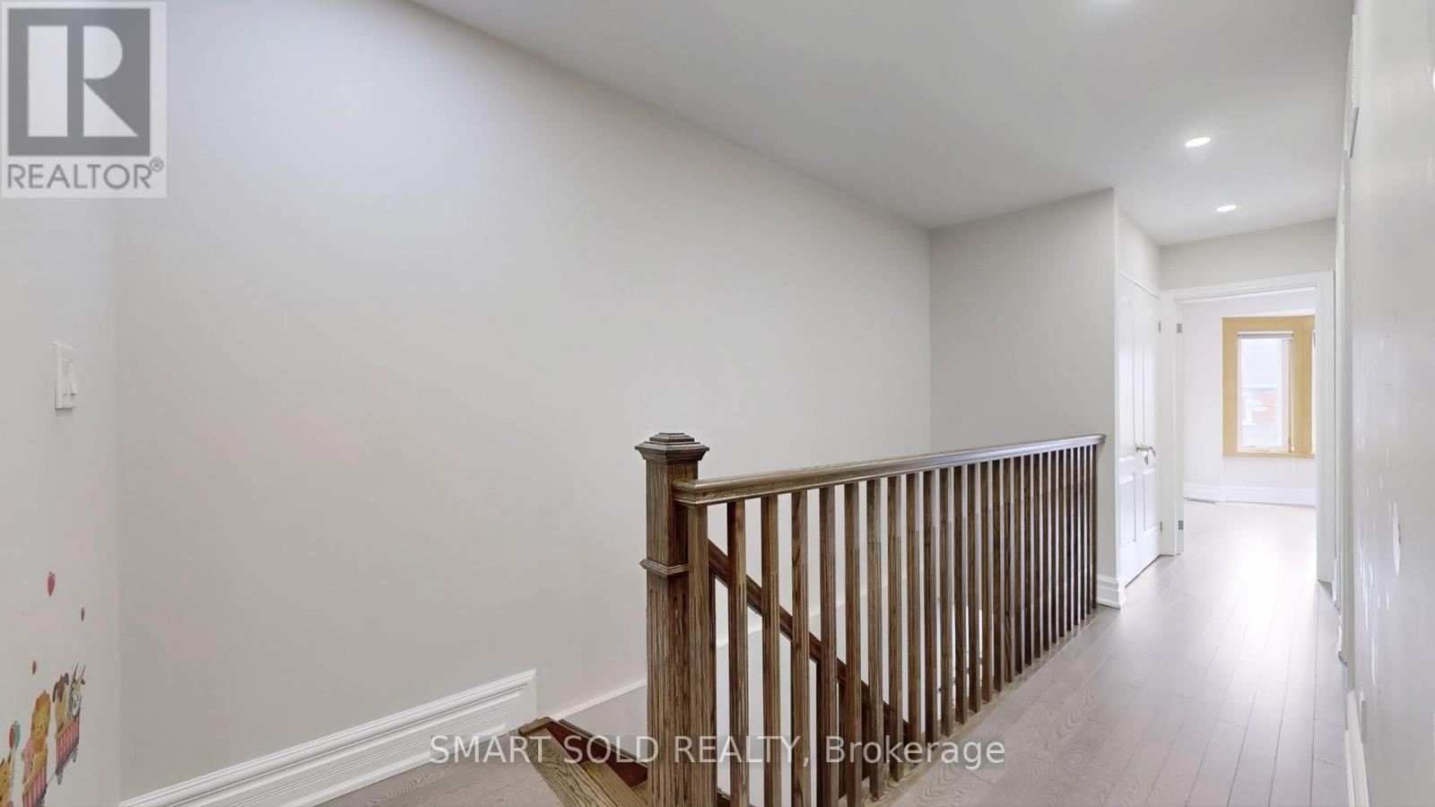 Main Flr + 2nd Flr - 1040 Ossington Avenue, Toronto, Ontario  M6G 3V6 - Photo 12 - W13015586