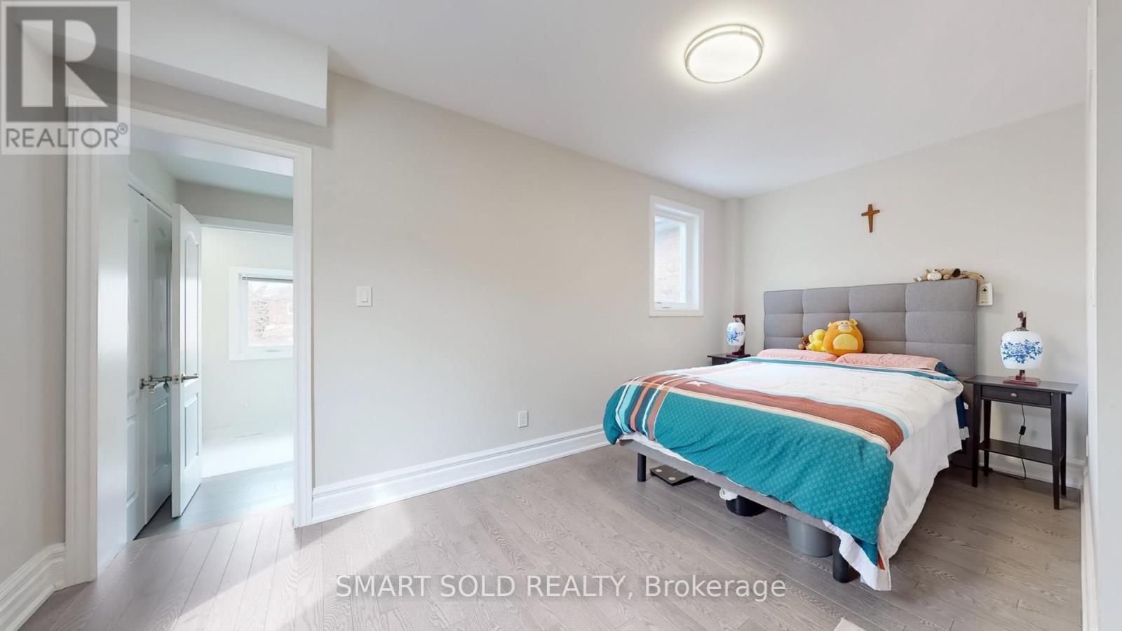 Main Flr + 2nd Flr - 1040 Ossington Avenue, Toronto, Ontario  M6G 3V6 - Photo 13 - W13015586