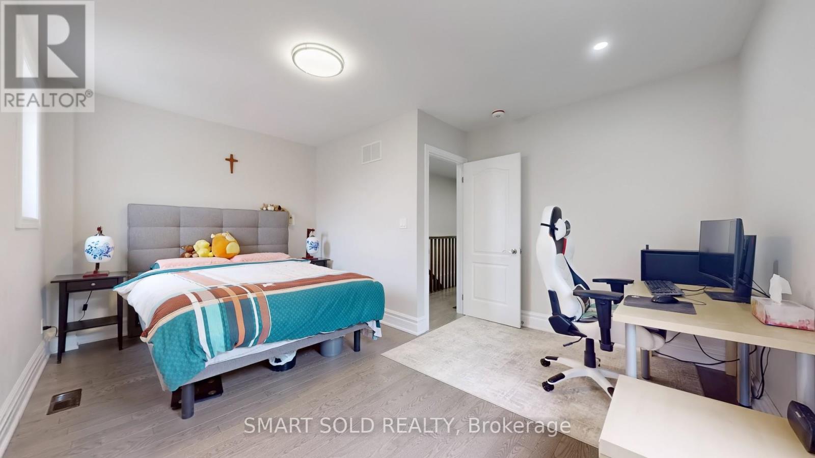 Main Flr + 2nd Flr - 1040 Ossington Avenue, Toronto, Ontario  M6G 3V6 - Photo 14 - W13015586