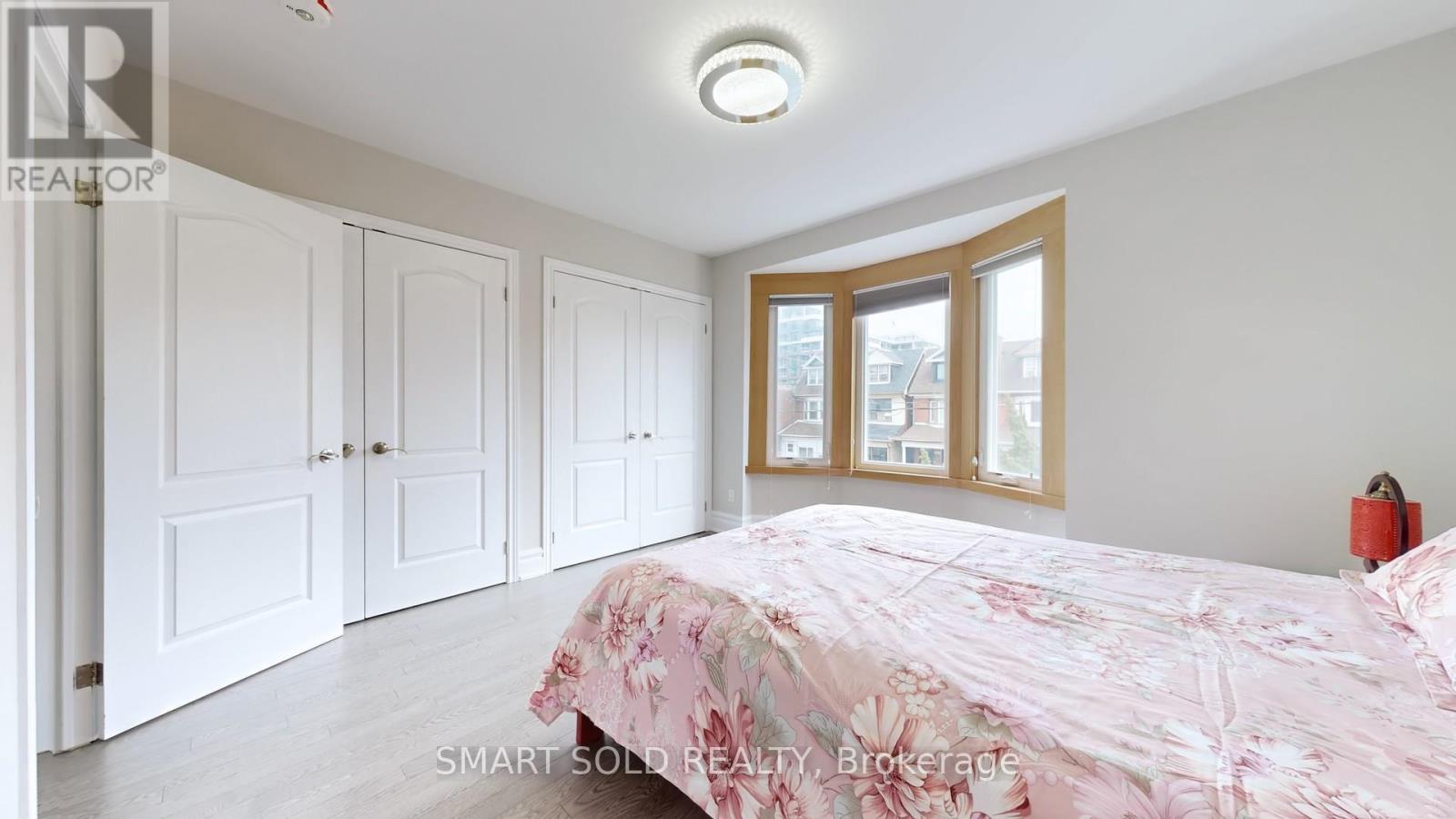 Main Flr + 2nd Flr - 1040 Ossington Avenue, Toronto, Ontario  M6G 3V6 - Photo 20 - W13015586