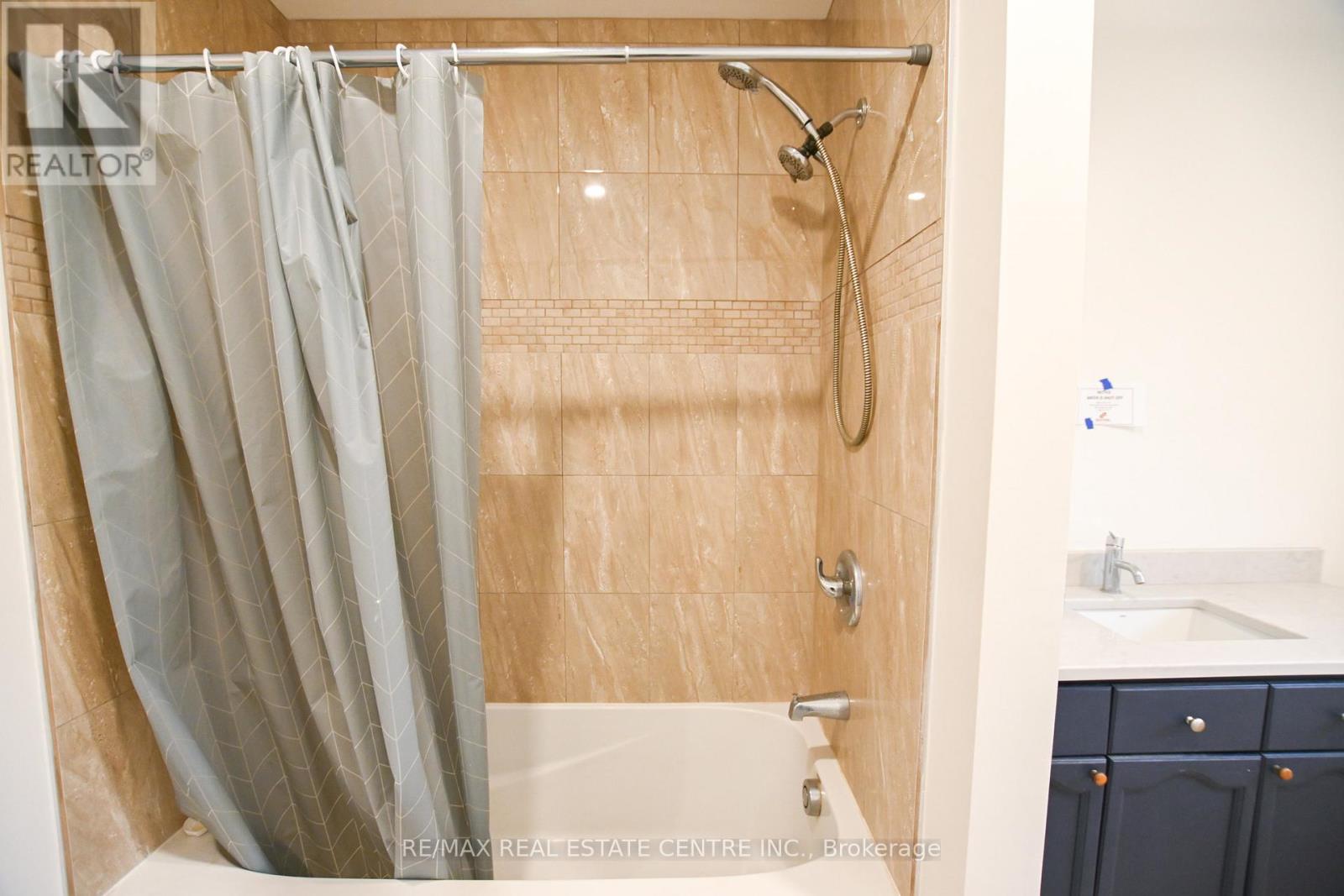 1078 South Kahshe Lake Road E, Gravenhurst, Ontario  P0E 1G0 - Photo 18 - X13015564