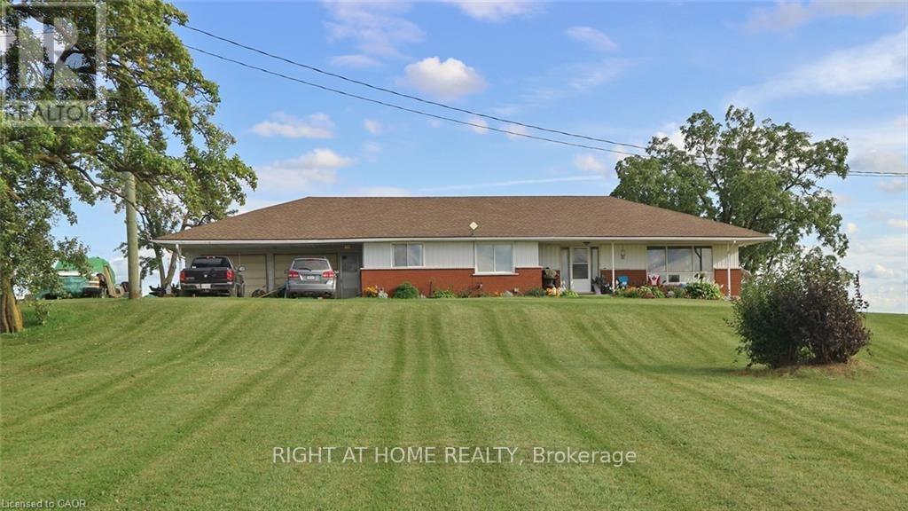 2265 Snyders Road E, Wilmot, Ontario  N0B 2H0 - Photo 2 - X12941440
