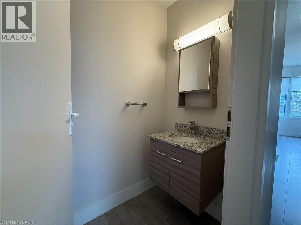 253 Albert Street Unit# 215, Waterloo, Ontario  N2L 3T6 - Photo 7 - 40821752