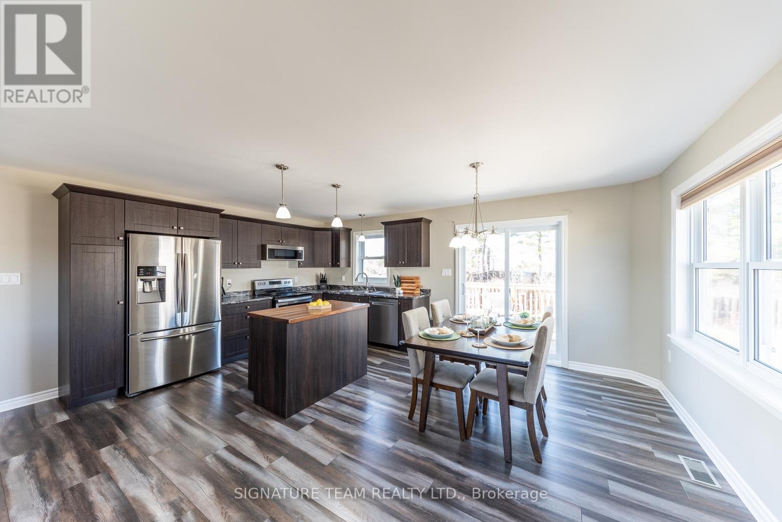 10 Terrance Drive, Petawawa, Ontario  K8H 0G3 - Photo 11 - X13015644