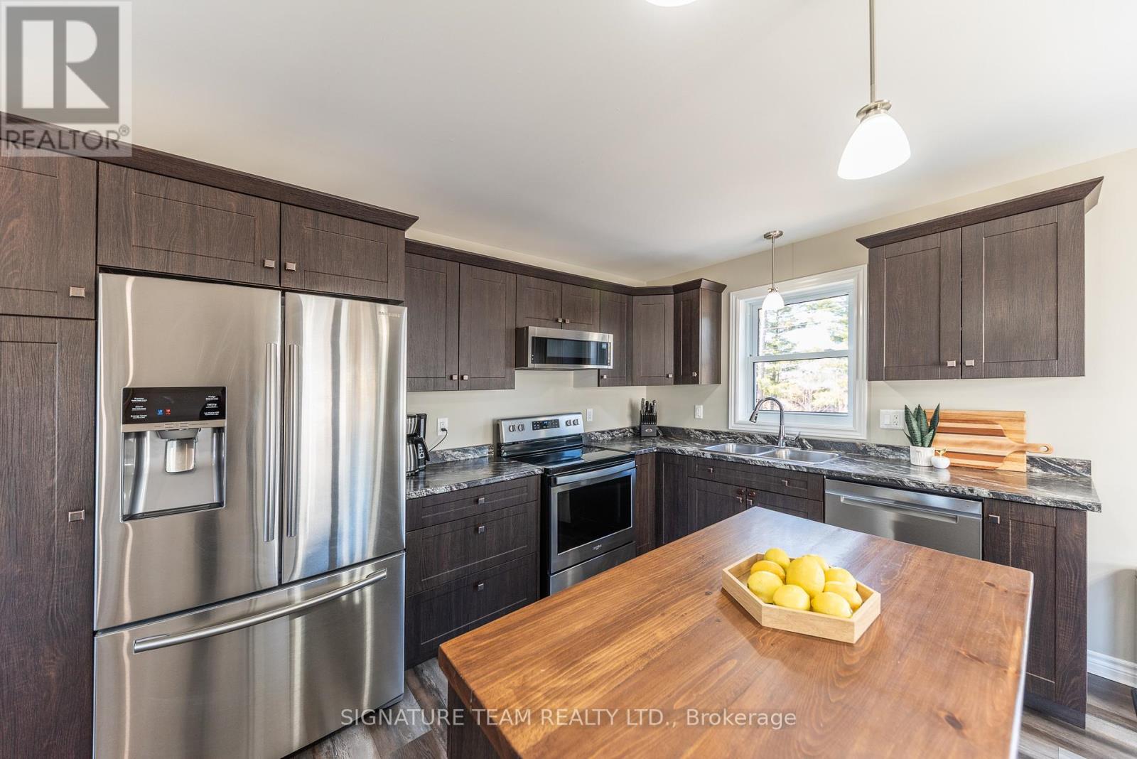 10 Terrance Drive, Petawawa, Ontario  K8H 0G3 - Photo 12 - X13015644