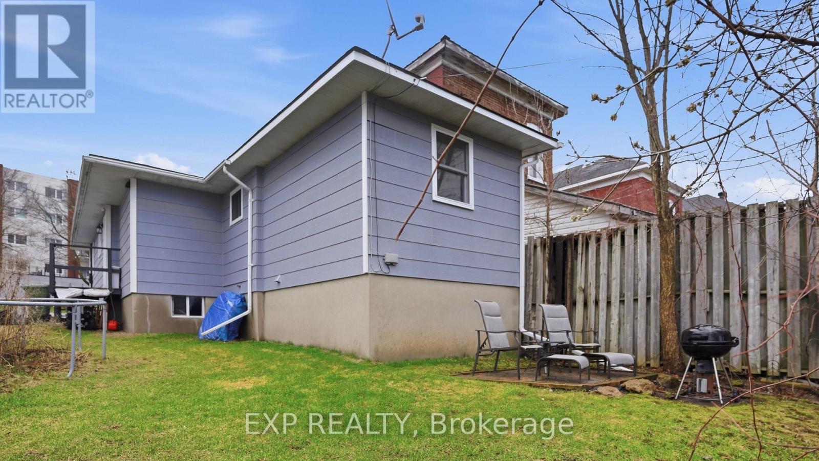 40 Elmsley Street, Smiths Falls, Ontario  K7A 3P6 - Photo 4 - X13015632