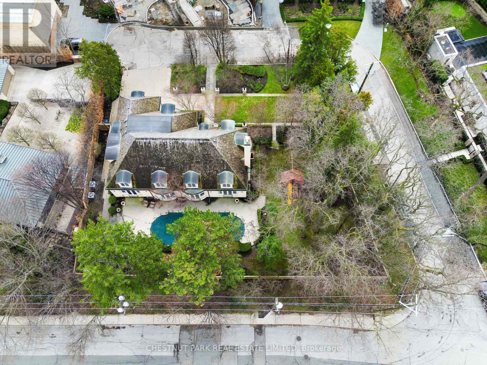 1 Glen Edyth Place, Toronto, Ontario  M4V 2W1 - Photo 33 - C13002968