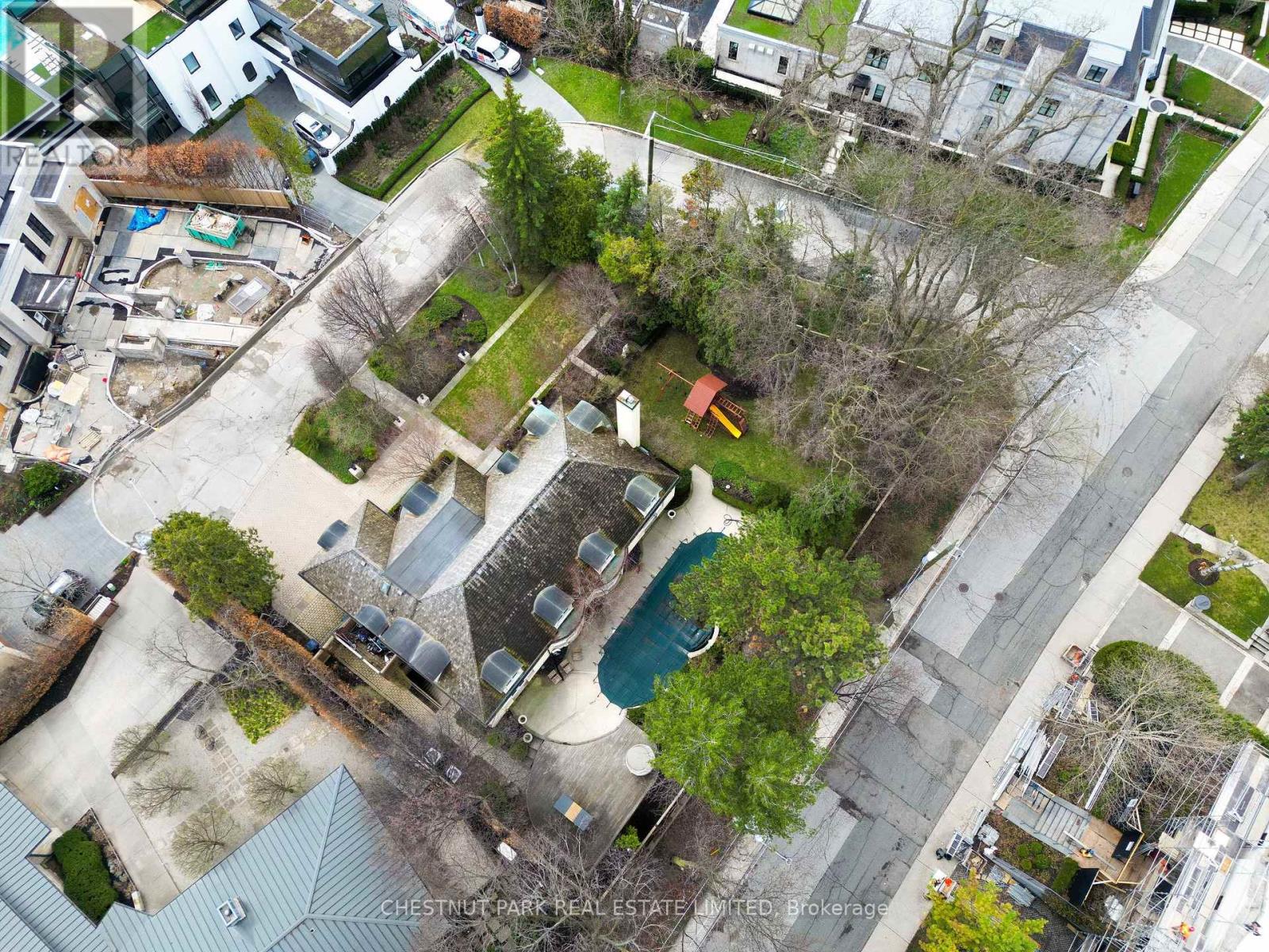 1 Glen Edyth Place, Toronto, Ontario  M4V 2W1 - Photo 34 - C13002968