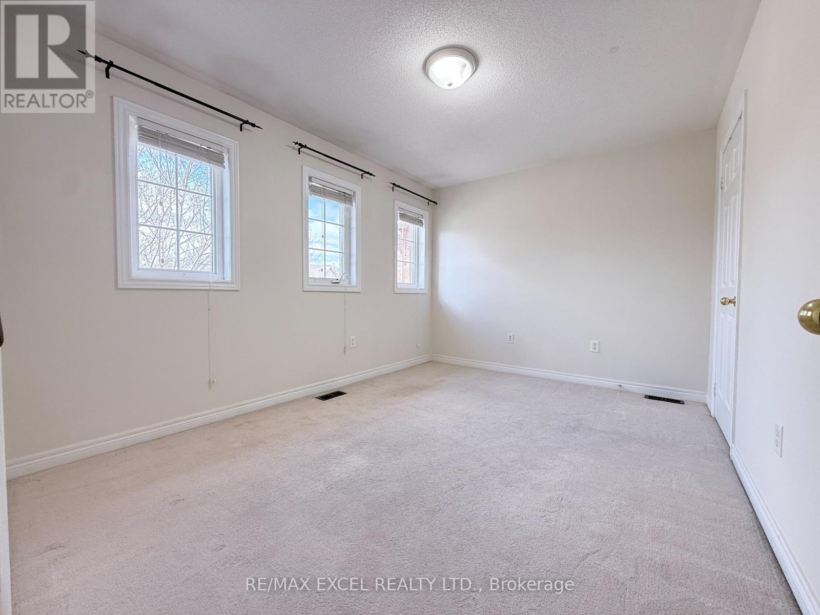 123 Selwyn Road, Richmond Hill, Ontario  L4E 5E3 - Photo 13 - N13015640