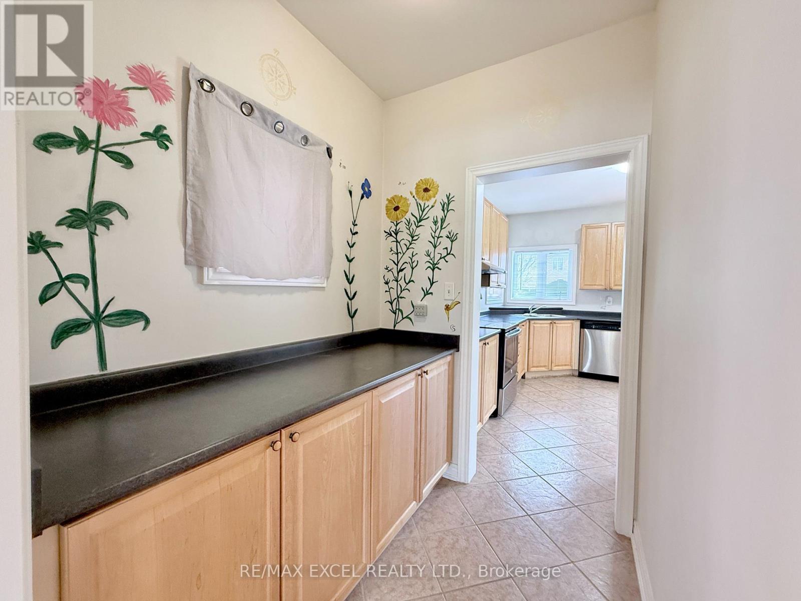 123 Selwyn Road, Richmond Hill, Ontario  L4E 5E3 - Photo 5 - N13015640