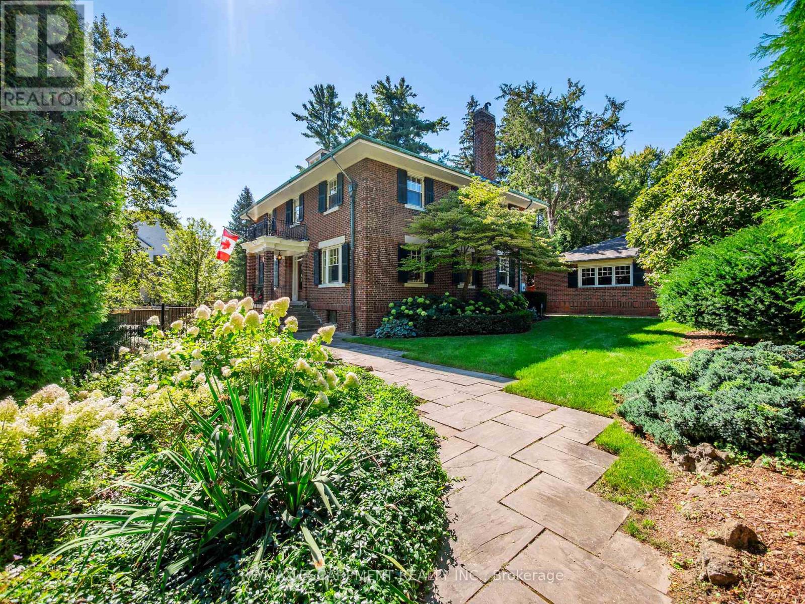 184 King Street, Oakville, Ontario  L6J 1B4 - Photo 3 - W13014006