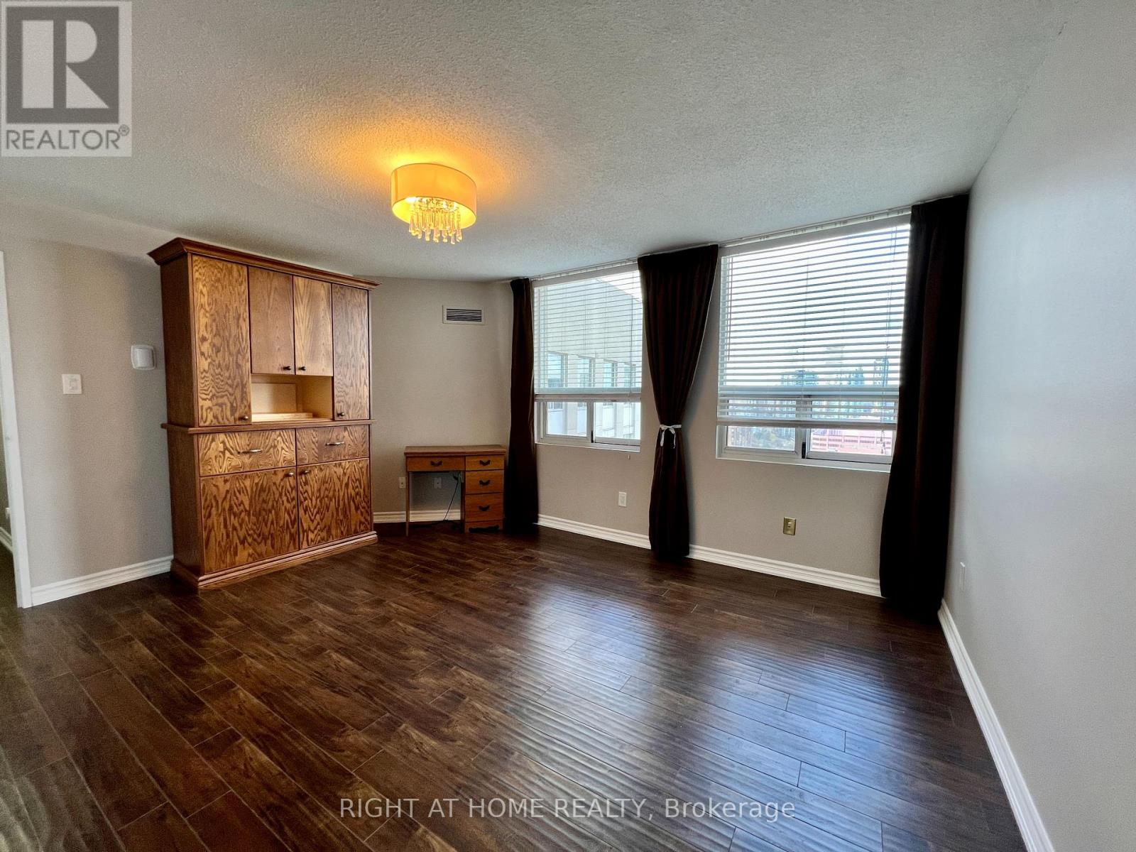 Ph6 - 3650 Kaneff Crescent, Mississauga, Ontario  L5A 4A1 - Photo 17 - W13015624