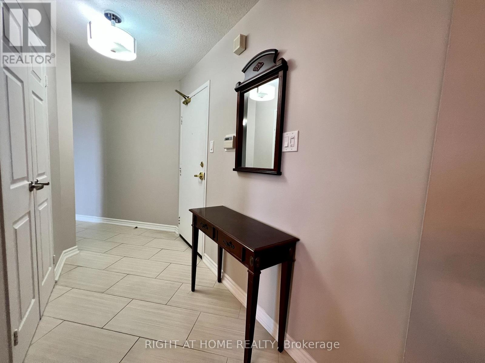 Ph6 - 3650 Kaneff Crescent, Mississauga, Ontario  L5A 4A1 - Photo 4 - W13015624