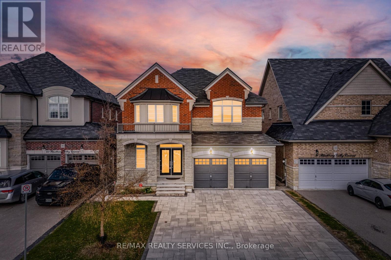 38 BLACKBERRY VALLEY CRESCENT, Caledon, Ontario