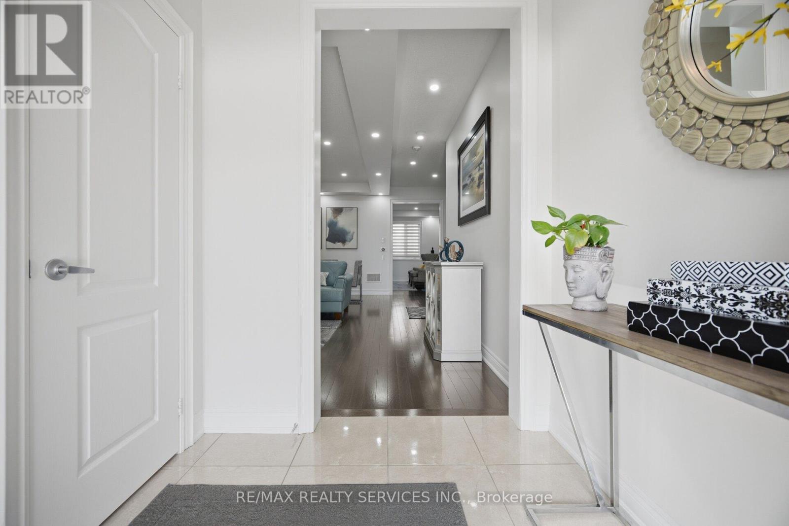 38 Blackberry Valley Crescent, Caledon, Ontario  L7C 3Z9 - Photo 10 - W13015626