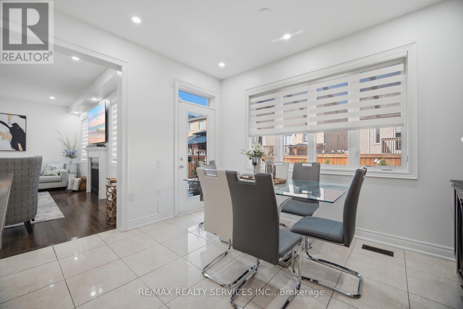 38 Blackberry Valley Crescent, Caledon, Ontario  L7C 3Z9 - Photo 17 - W13015626