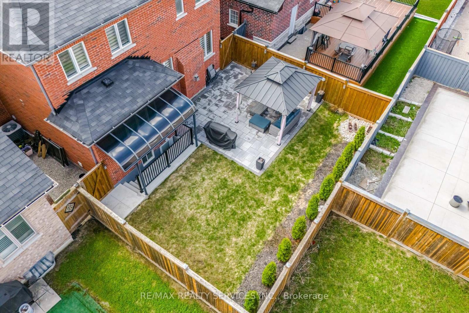 38 Blackberry Valley Crescent, Caledon, Ontario  L7C 3Z9 - Photo 45 - W13015626