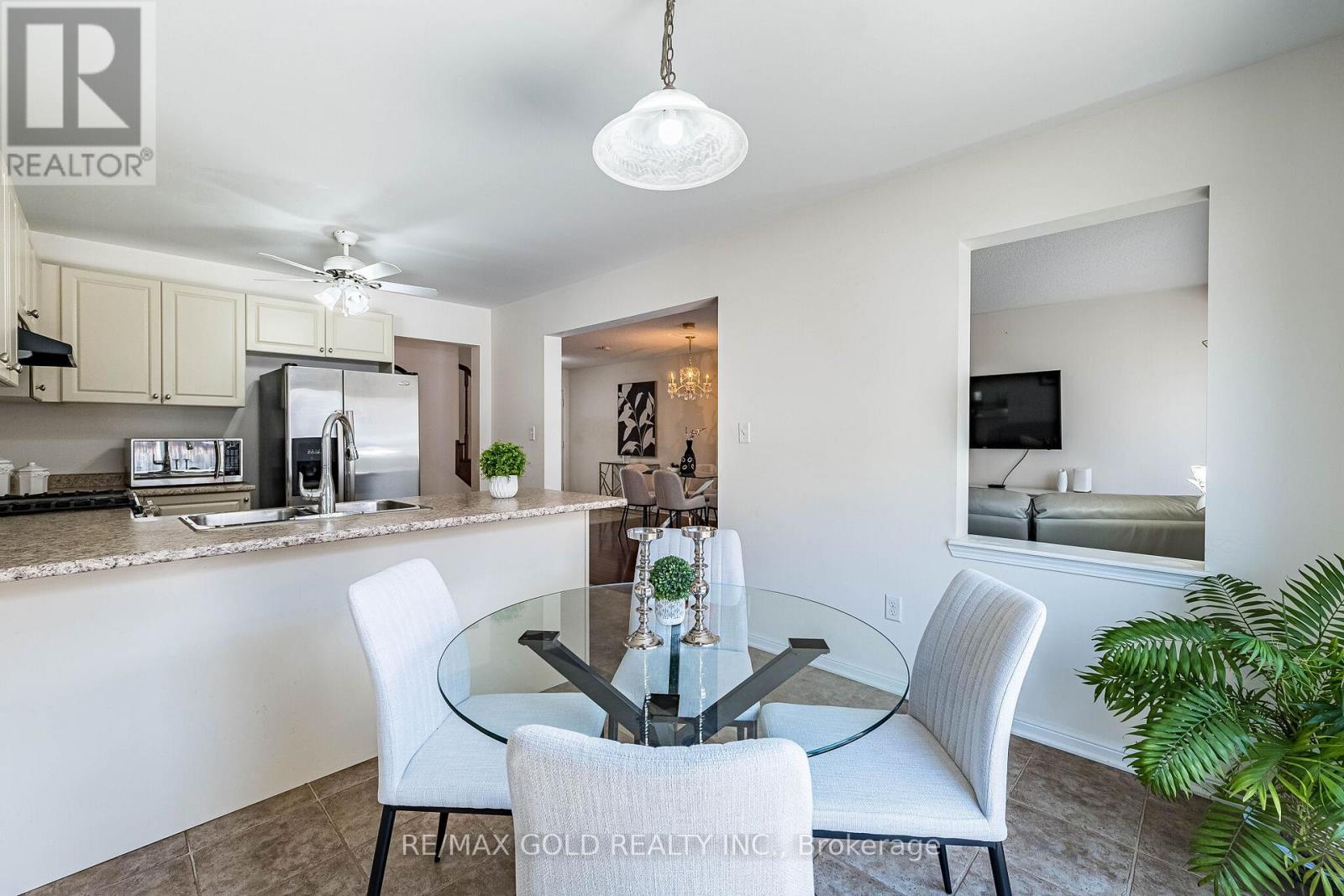 6 Clenston Road, Brampton, Ontario  L7A 0P6 - Photo 11 - W13015634