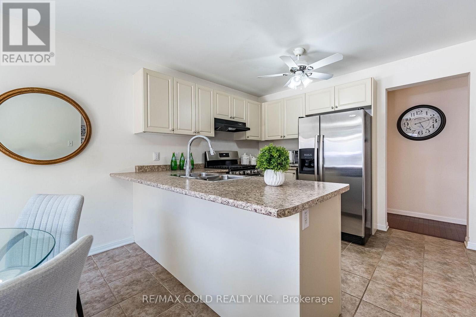 6 Clenston Road, Brampton, Ontario  L7A 0P6 - Photo 13 - W13015634