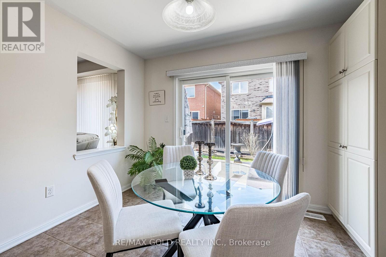 6 Clenston Road, Brampton, Ontario  L7A 0P6 - Photo 15 - W13015634