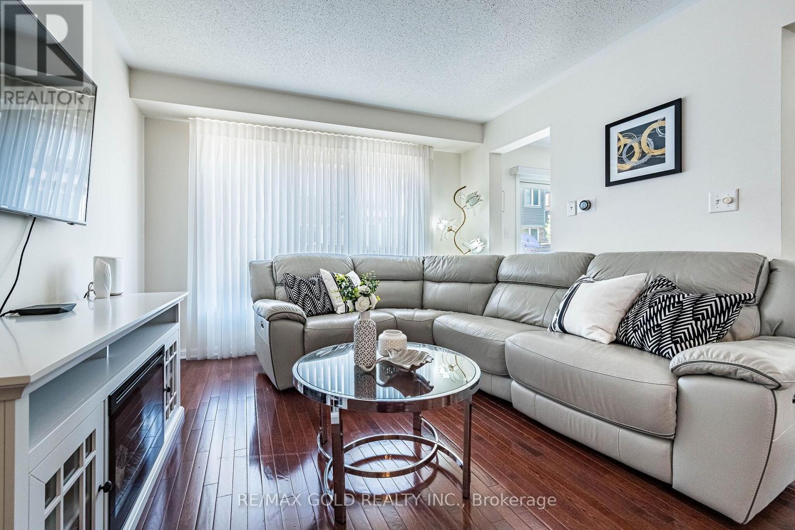 6 Clenston Road, Brampton, Ontario  L7A 0P6 - Photo 8 - W13015634