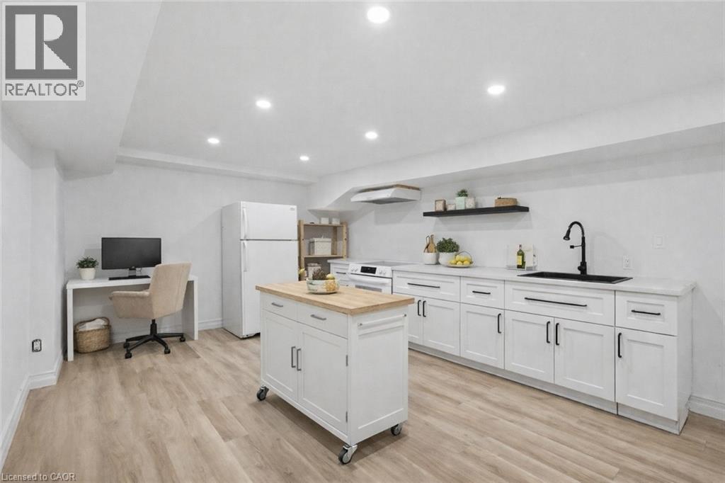 59 Oakley Court, Ancaster, Ontario  L9G 1T7 - Photo 26 - 40818666