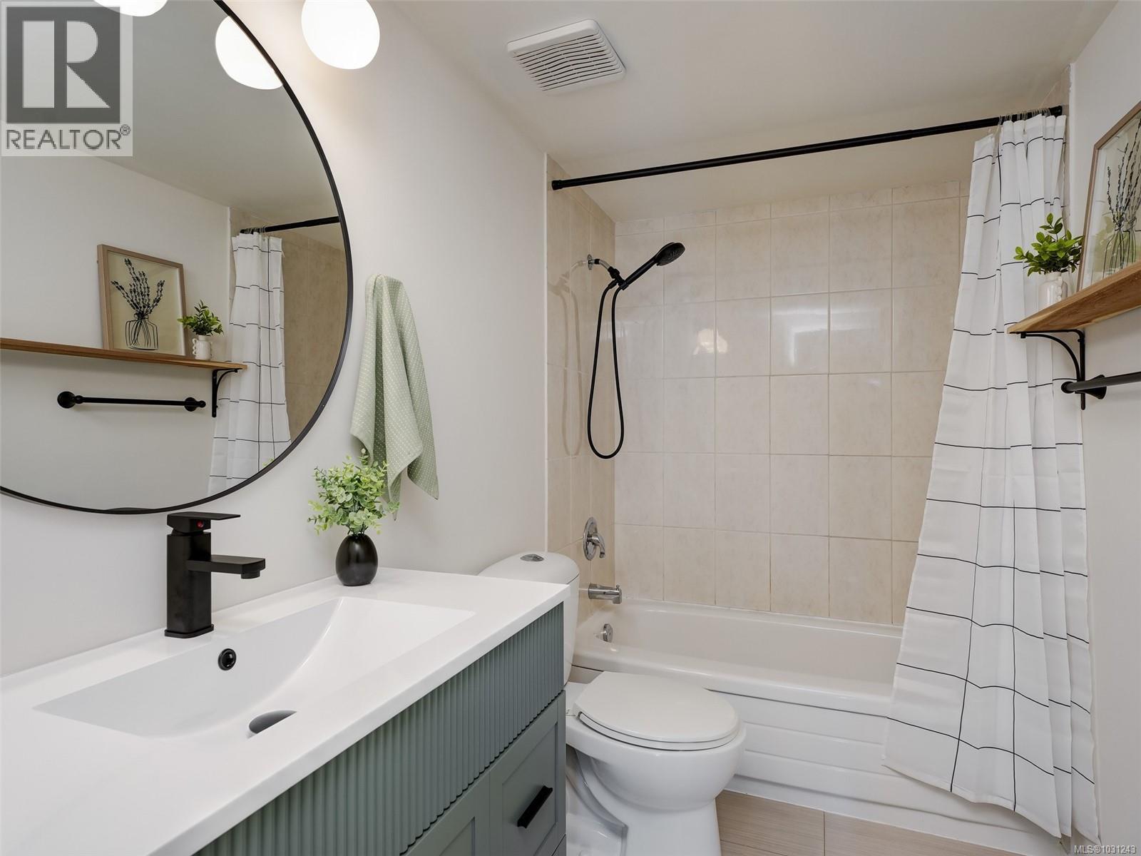 307 3277 Glasgow Ave, Saanich, British Columbia  V8X 1M3 - Photo 14 - 1031243