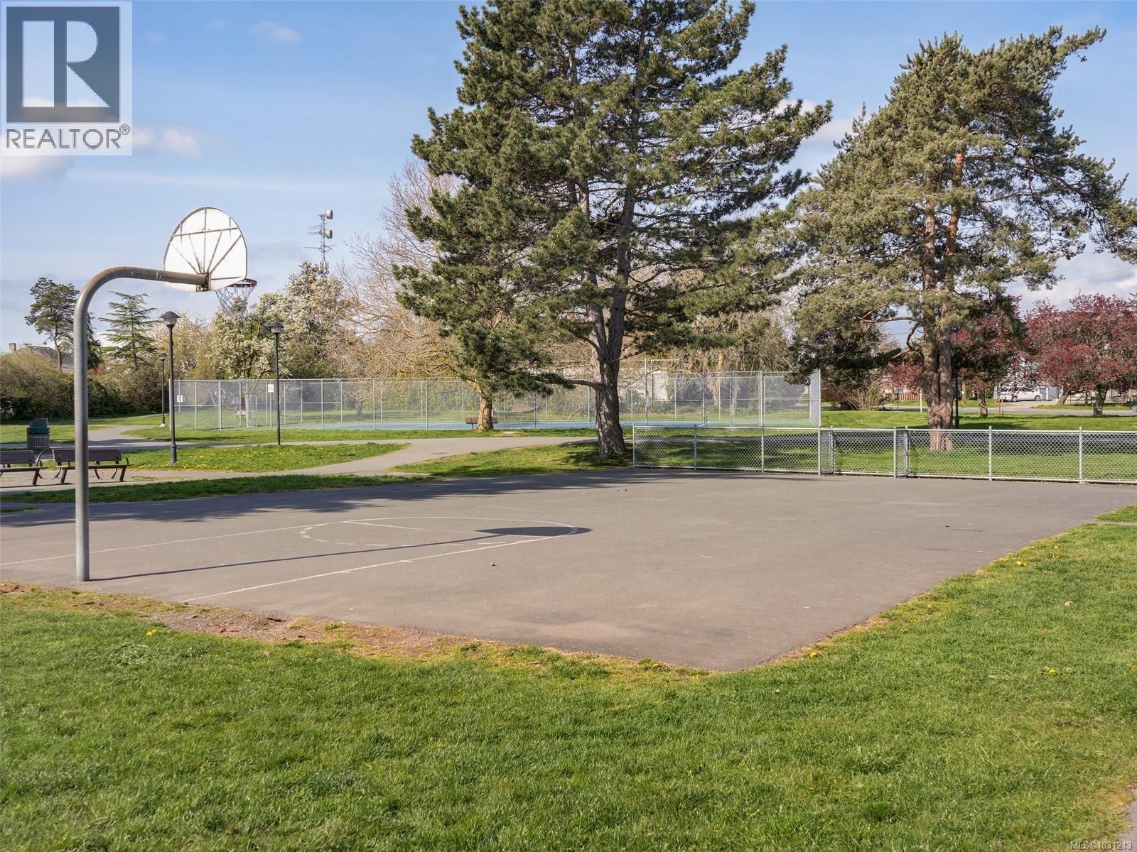 307 3277 Glasgow Ave, Saanich, British Columbia  V8X 1M3 - Photo 26 - 1031243