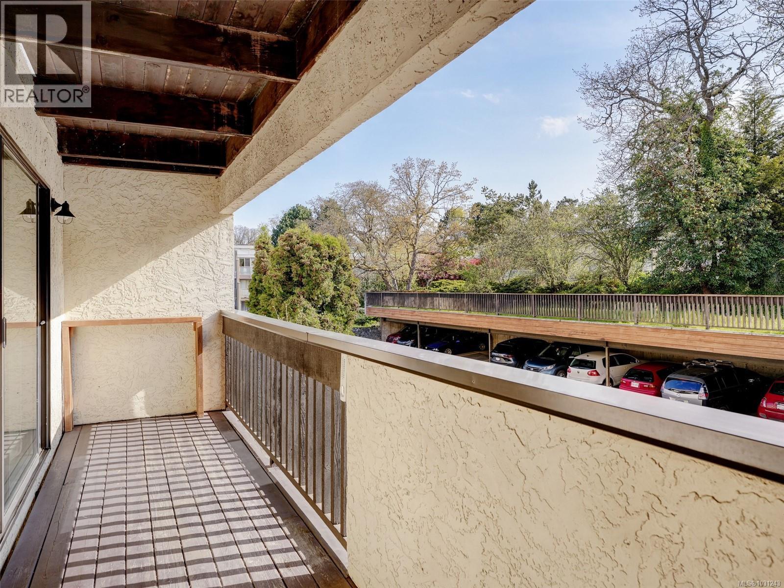 307 3277 Glasgow Ave, Saanich, British Columbia  V8X 1M3 - Photo 19 - 1031243