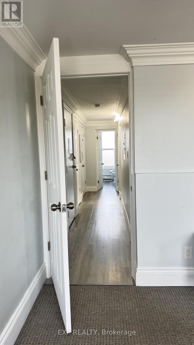 1 - 5858 Ferry Street, Niagara Falls, Ontario  L2G 1S9 - Photo 9 - X13015636